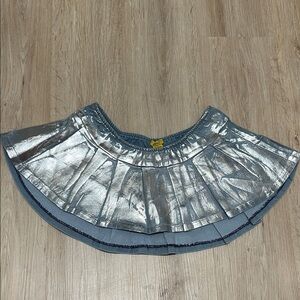 Daisy Silver and Blue Skirt